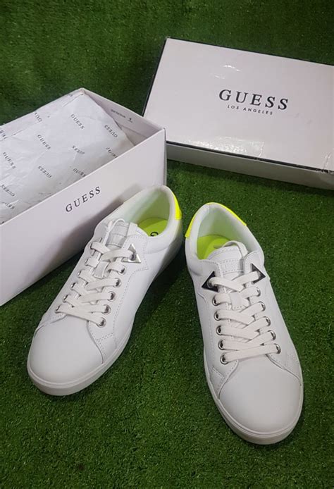 sepatu guess wanita original